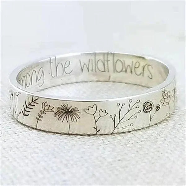 Gold Dandelion Leaf Ring β Exquisite