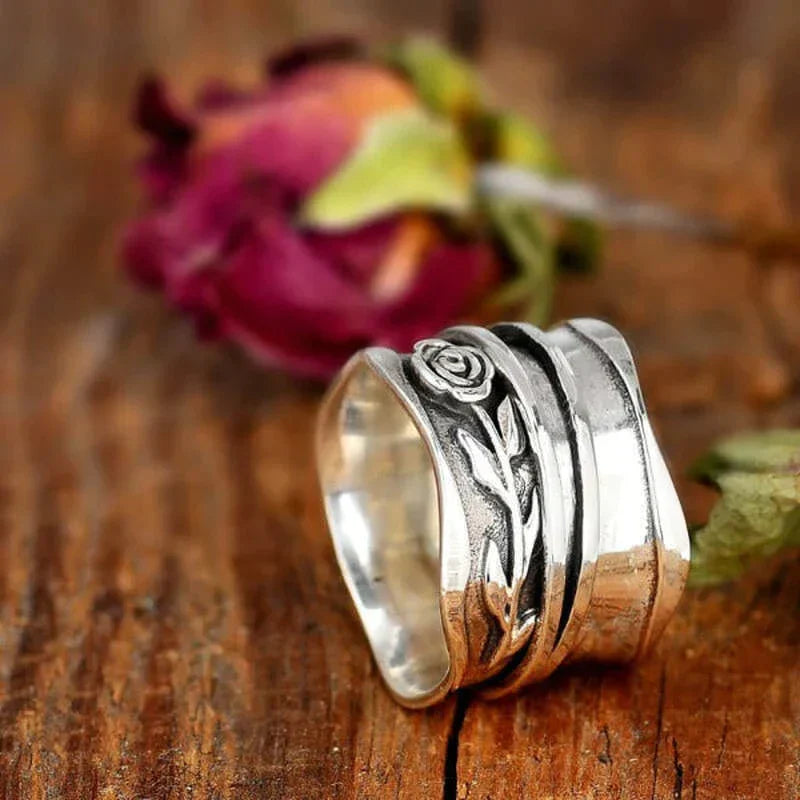 Silver Crystal Floral Ring β Timeless Elegance