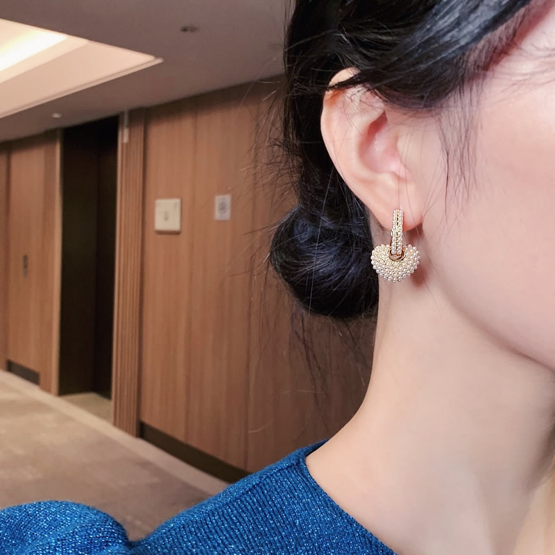 Pearl Heart Earrings β Elegant