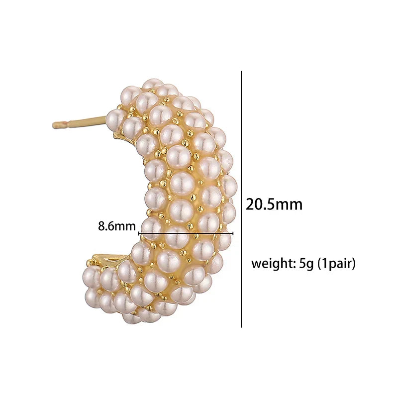 Gold Pearl Stud Earrings β Timeless Elegance
