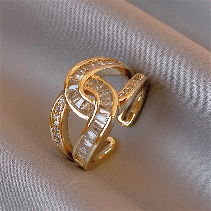 Gold Adjustable Knot Ring β Elegant