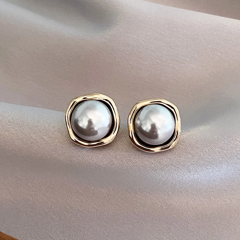 Pearl Drop Earrings β Timeless Elegance