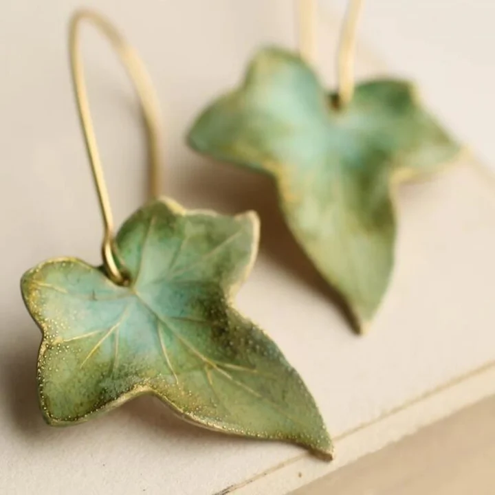Gold Vintage Leaf Earrings – Timeless