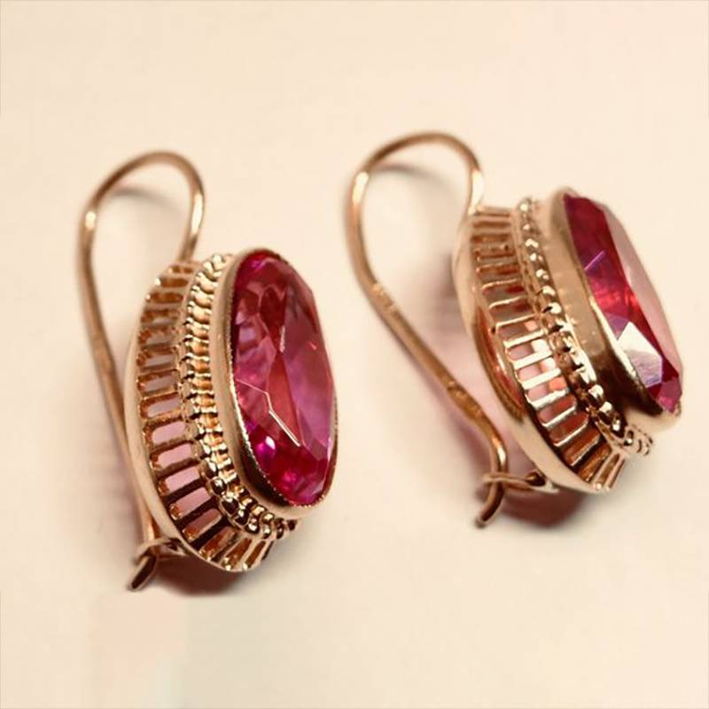 Rose Gold Red Crystal Earrings β Timeless Elegance