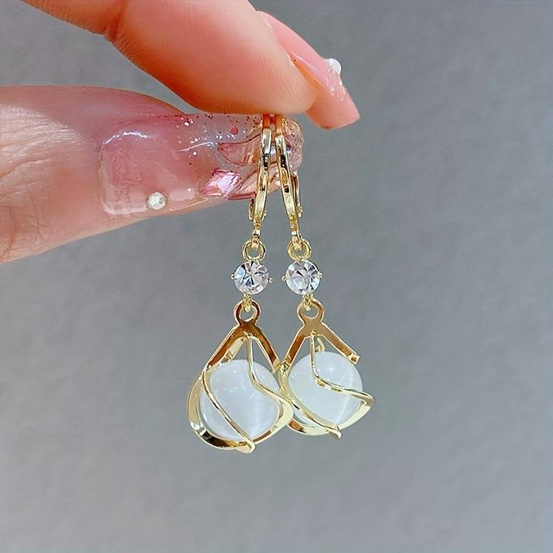 Opal Glamour Earrings β Exquisite Elegance