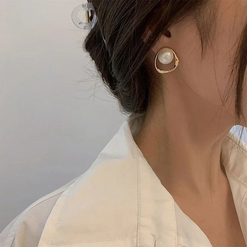 Pearl Vintage Drop Earrings β Timeless Elegance