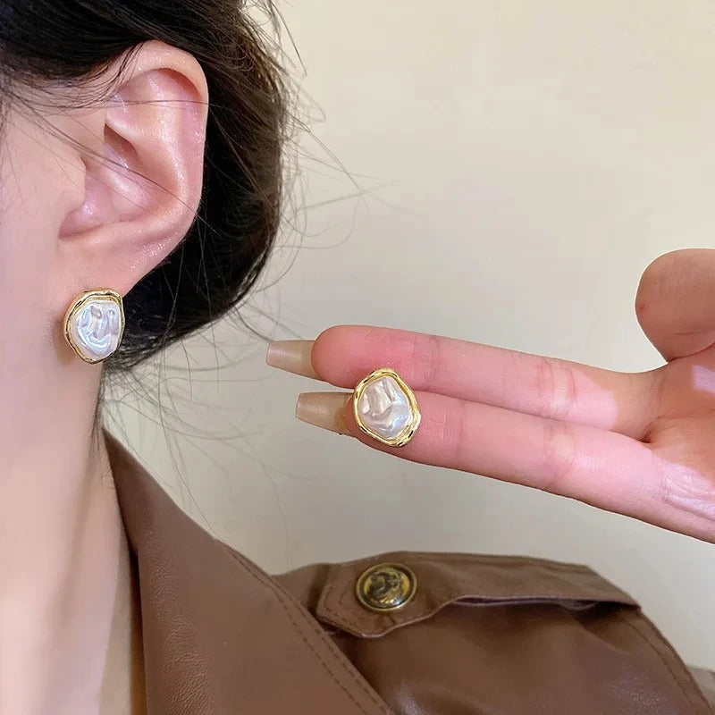Pearl Drop Earrings β Timeless Elegance