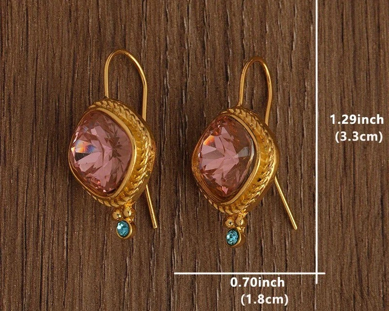Gold Classic Earrings β Timeless Elegance