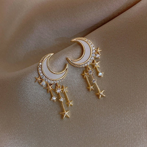 Silver Moonstone Drop Earrings – Enchanting