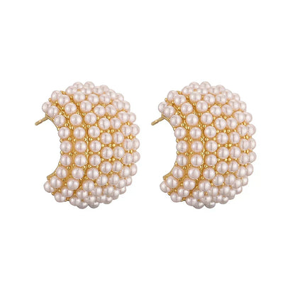 Gold Pearl Stud Earrings – Timeless Elegance