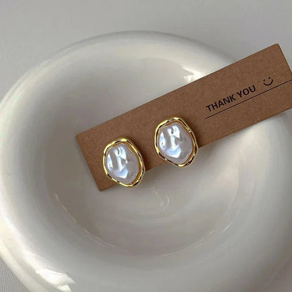 Pearl Drop Earrings – Timeless Elegance