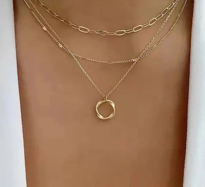 Gold Layered Chain Necklace – Timeless Elegance