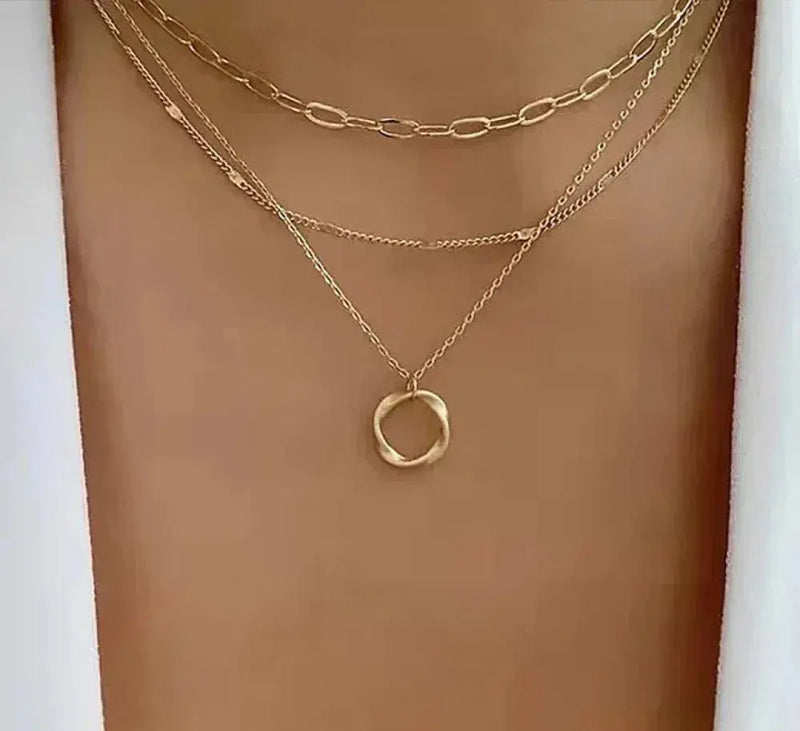 Gold Layered Chain Necklace – Timeless Elegance